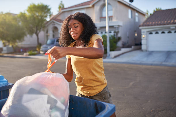 Best Attic Cleanout Services  in Eldridge, IA